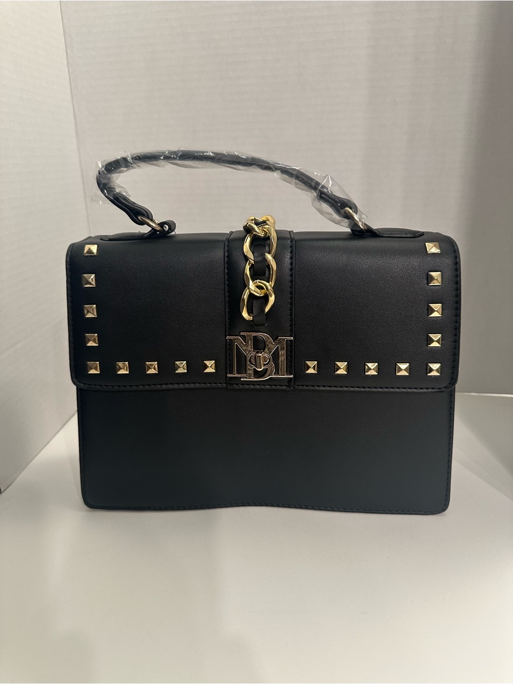Badgley Mischka Black & Gold Studded Vegan Leather Handbag Purse NWT (bm-4182)